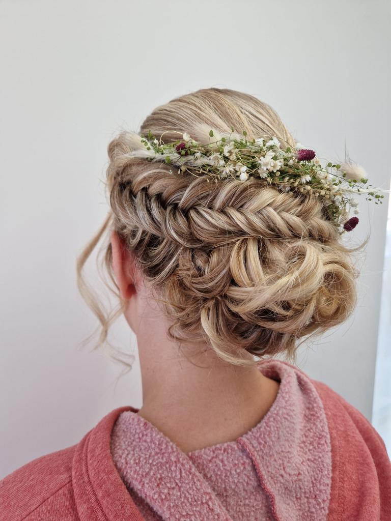 Hochzeitsfrisur